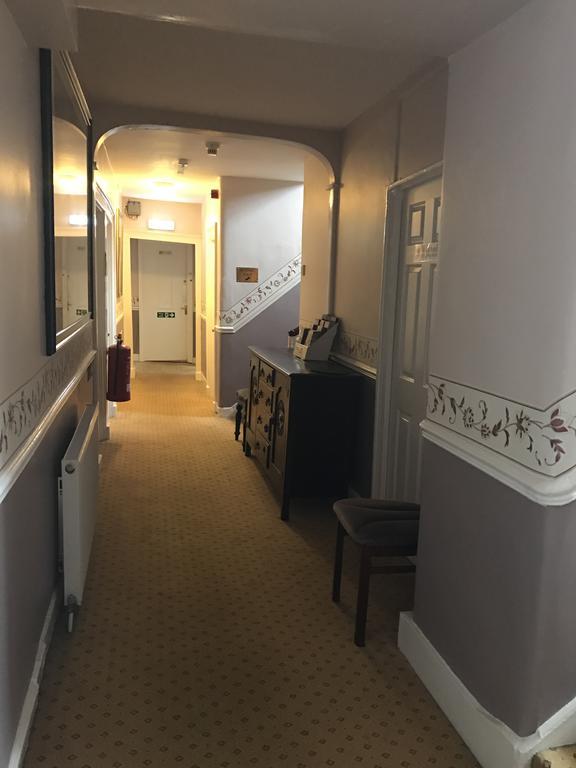 Crown Hotel Pwllheli Dış mekan fotoğraf