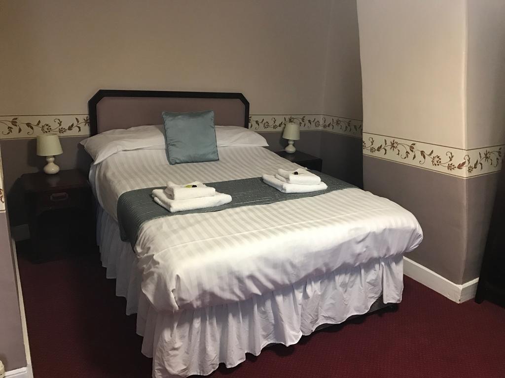 Crown Hotel Pwllheli Dış mekan fotoğraf