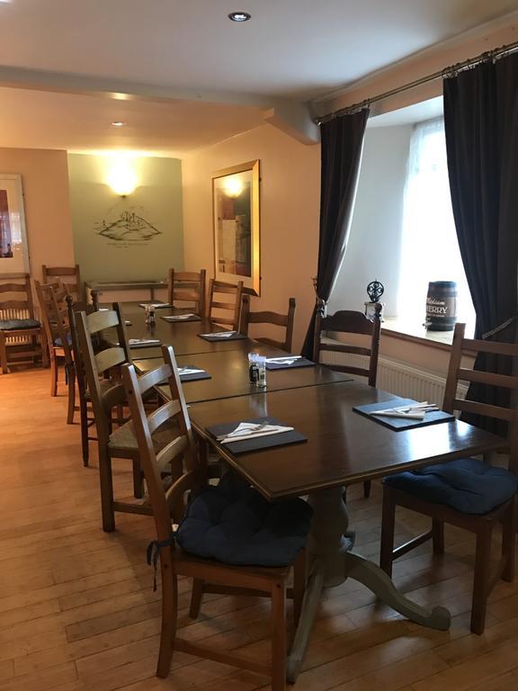 Crown Hotel Pwllheli Dış mekan fotoğraf