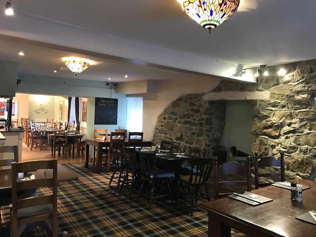 Crown Hotel Pwllheli Dış mekan fotoğraf